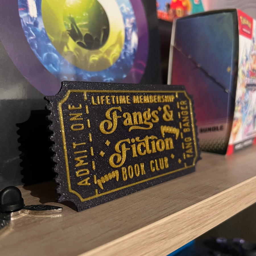 Fangs & Fictie Ticket - Boekenplank Decoratie