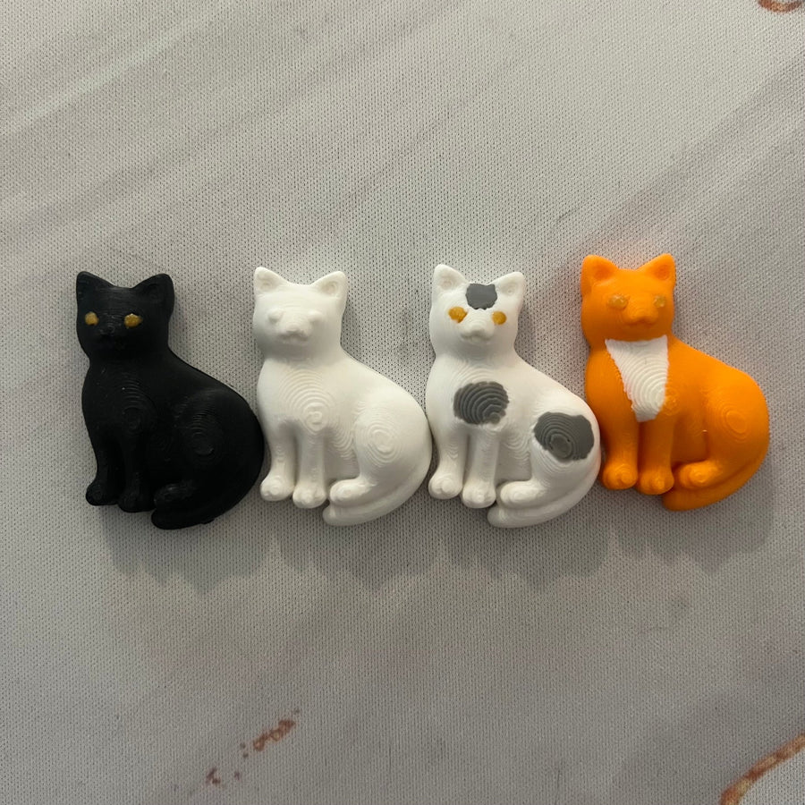 Cat Clicker 3D printed cat fidget toy and keychain