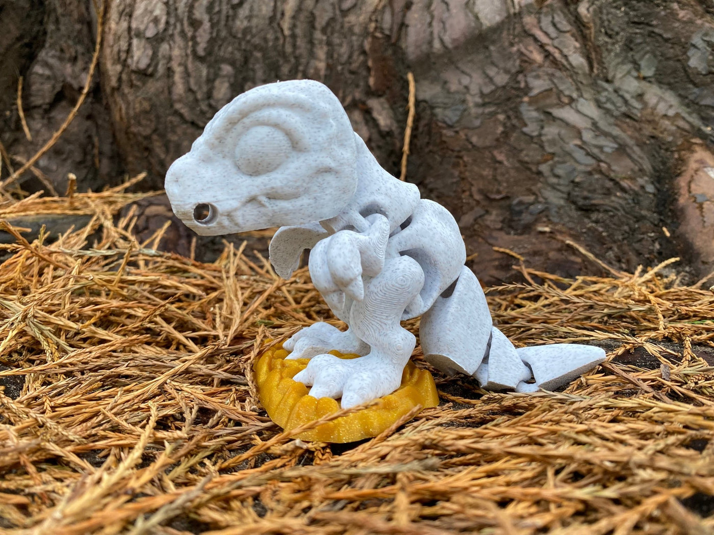 Tiny the T-Rex articulated 3D printed dinosaur fidget toy in Marble White