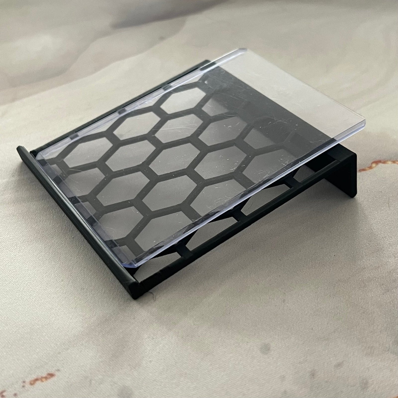 Card Display Riser - Honeycomb Pattern - 3D Printed - Hand of Stardust