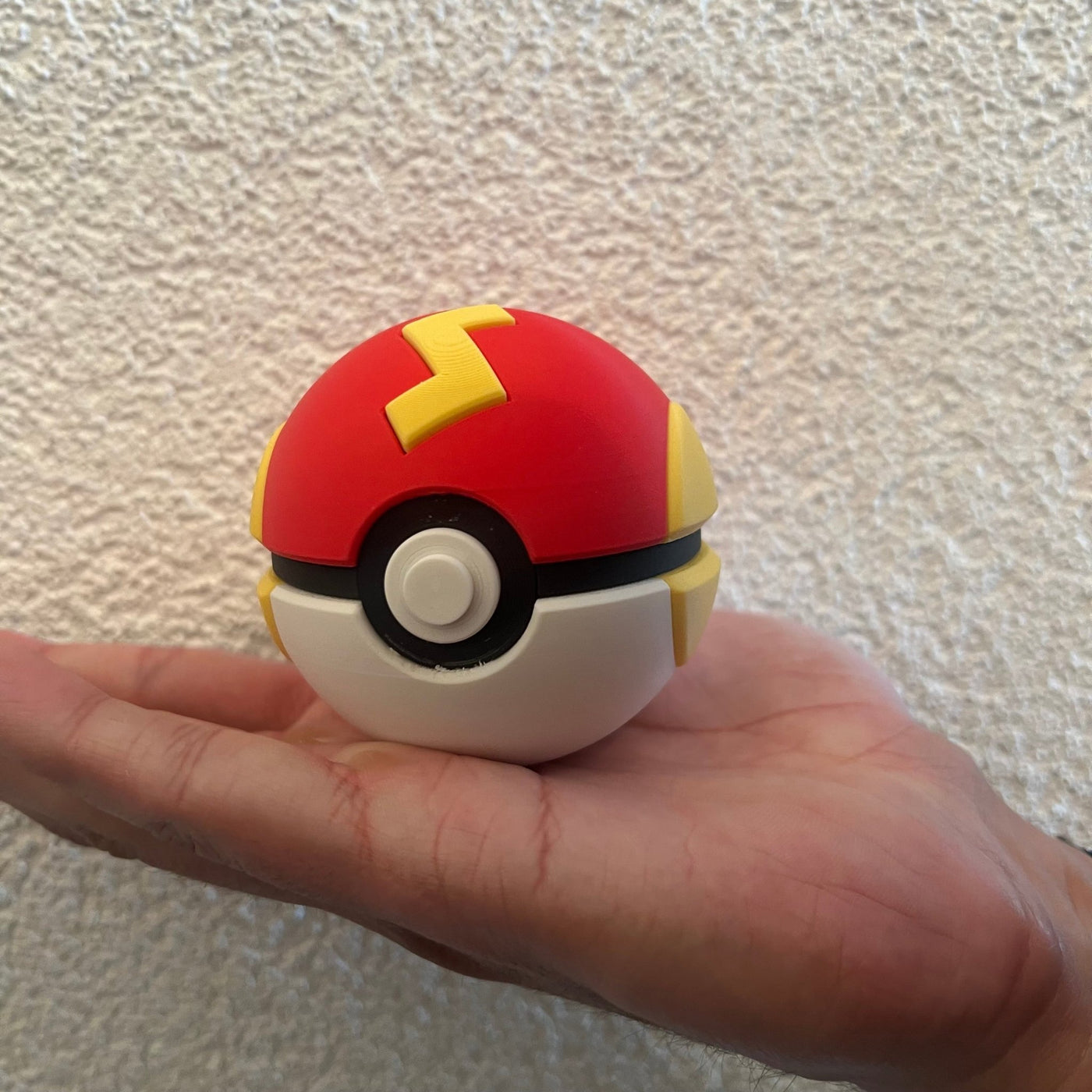 Fast Ball - 3D Printed - Hand of Stardust