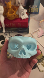 Lights Out Skull - Bookshelf Decoration